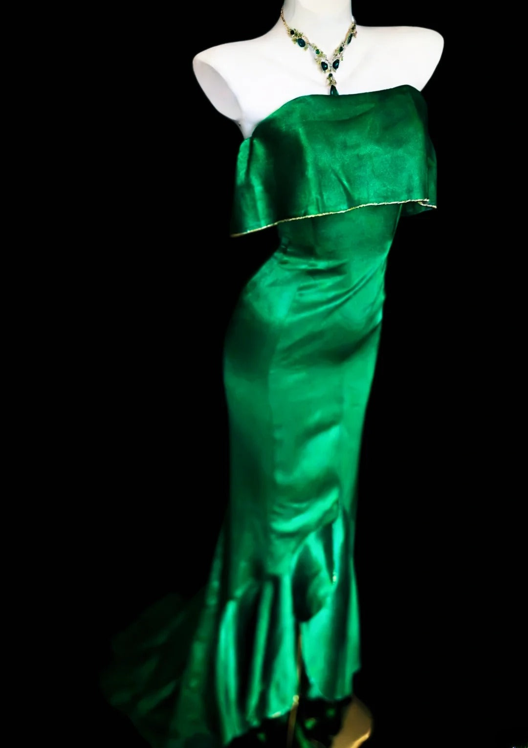 Robe de bal longue rétro chic sirène sans bretelles en satin vert foncé, sans manches, pour femme, tenue de fin d'année scolaire, AS055