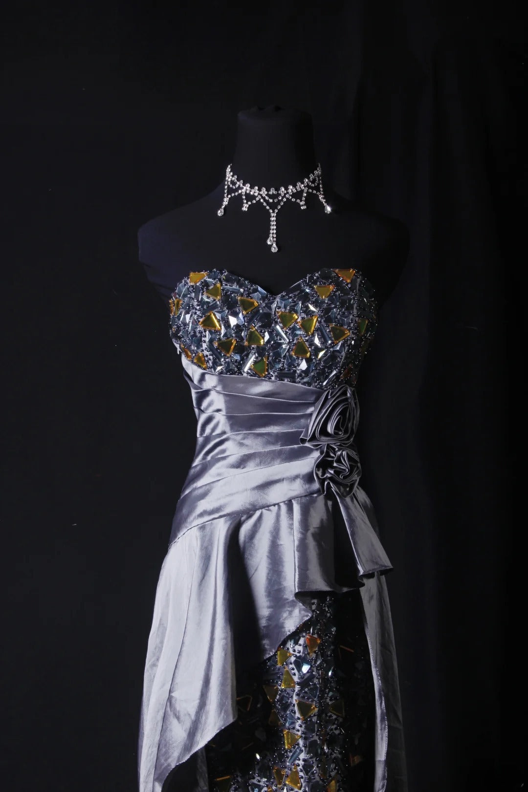 Sparkly Prom Dresses Aesthetic Sheath Strapless Gray With Beads Inspo Party Semi Formal Gown For Senior Teens High Schools AS168