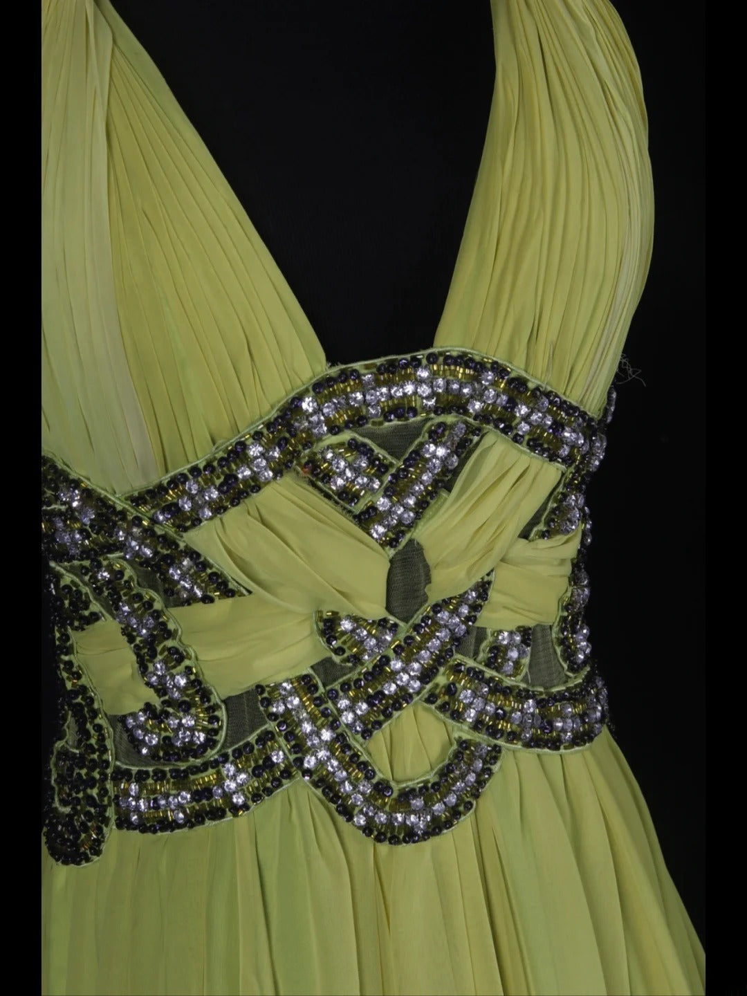 Vintage A-Linien-Abendkleid im 80er-Jahre-Stil mit Neckholder, gelb-traubenfarbenem Chiffon und Perlenbesatz, Rüschen und Perlenbesatz – Inspiration für Geburtstagsoutfits und festliche Abendkleider AS348