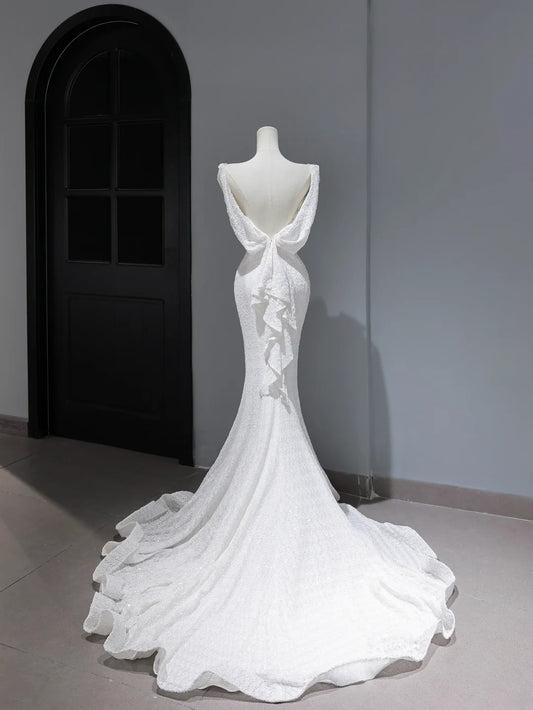 Simple Mermaid Spaghetti Strap Sequin Wedding Gown Style for Bride With Fitted Petite Plus Size Backless Bridal Dress AS366