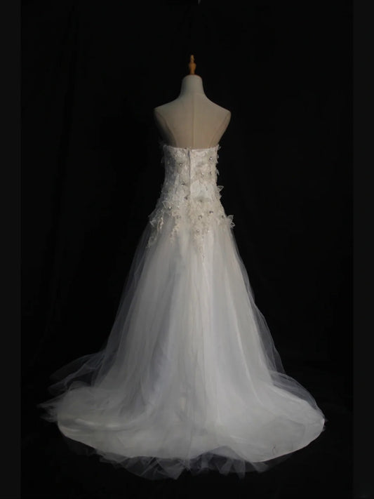 Women's Elegant Ball Gown Strapless Vintage Tulle Lace Wedding Dress for Bride Sweep Train Wedding Dresses AS401