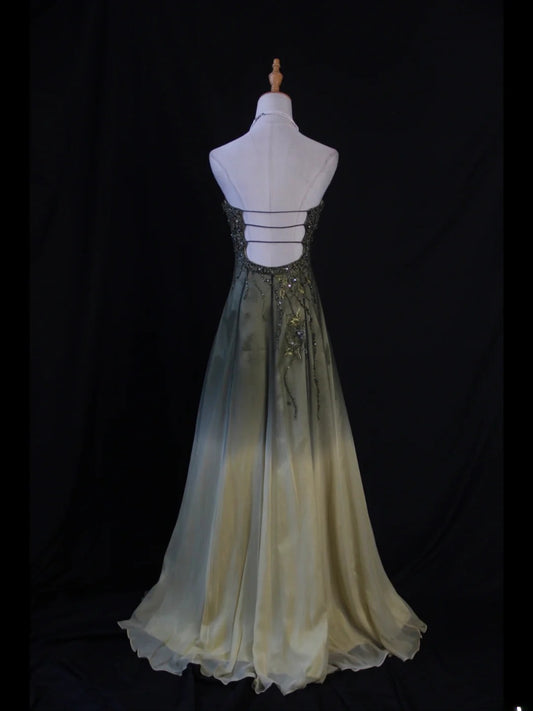 Robe de bal longue vintage années 1950, coupe trapèze, bustier cœur en mousseline verte, ornée de perles, inspiration années 1950, tenue d'anniversaire ou robe de soirée AS409