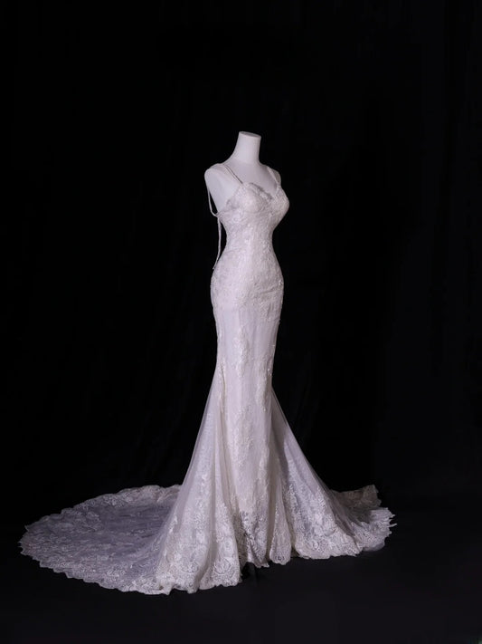 Classic Mermaid Spaghetti Strap Lace Tulle Wedding Gown Style for Bride With Fitted Petite Plus Size Bridal Dress AS412