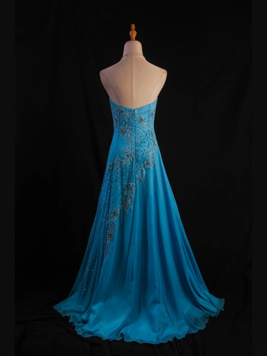 Robe de bal longue vintage années 1950, bustier bleu en mousseline, coupe trapèze, ornée de perles, idéale pour un anniversaire ou une soirée (AS413).