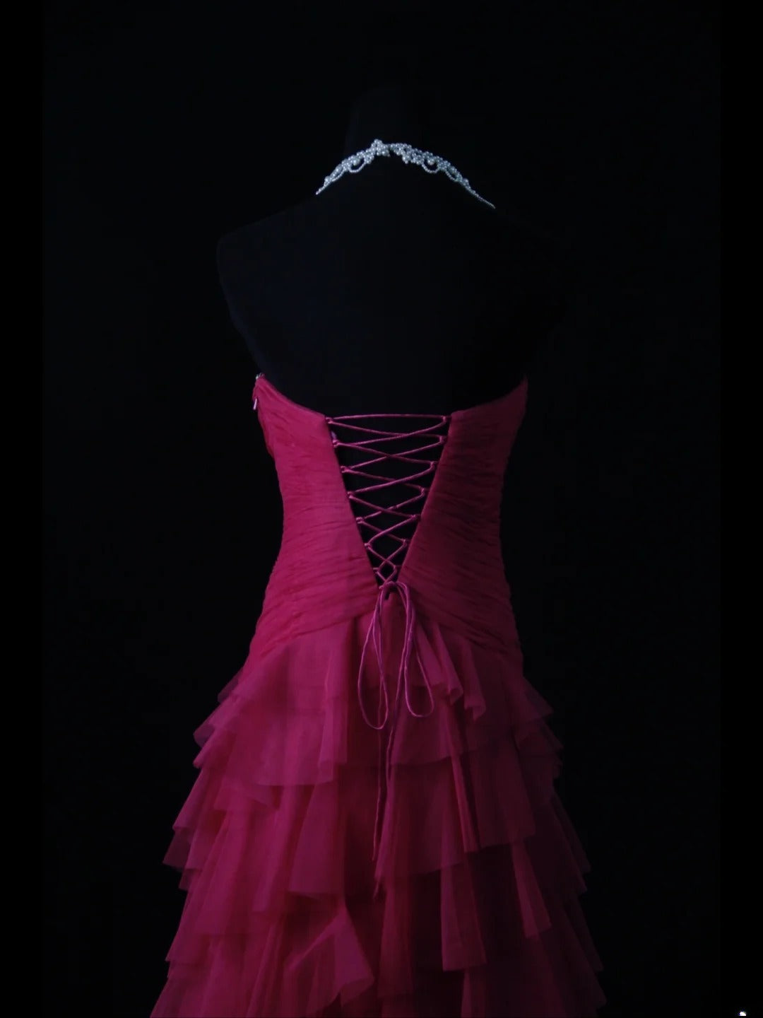 Vintage A-Linien-Abendkleid aus pinkfarbenem Tüll im Stil der 1950er Jahre mit Rüschenoberteil und herzförmigem Ausschnitt – Inspiration für ein Outfit zum 18. Geburtstag (Abendkleid AS465)