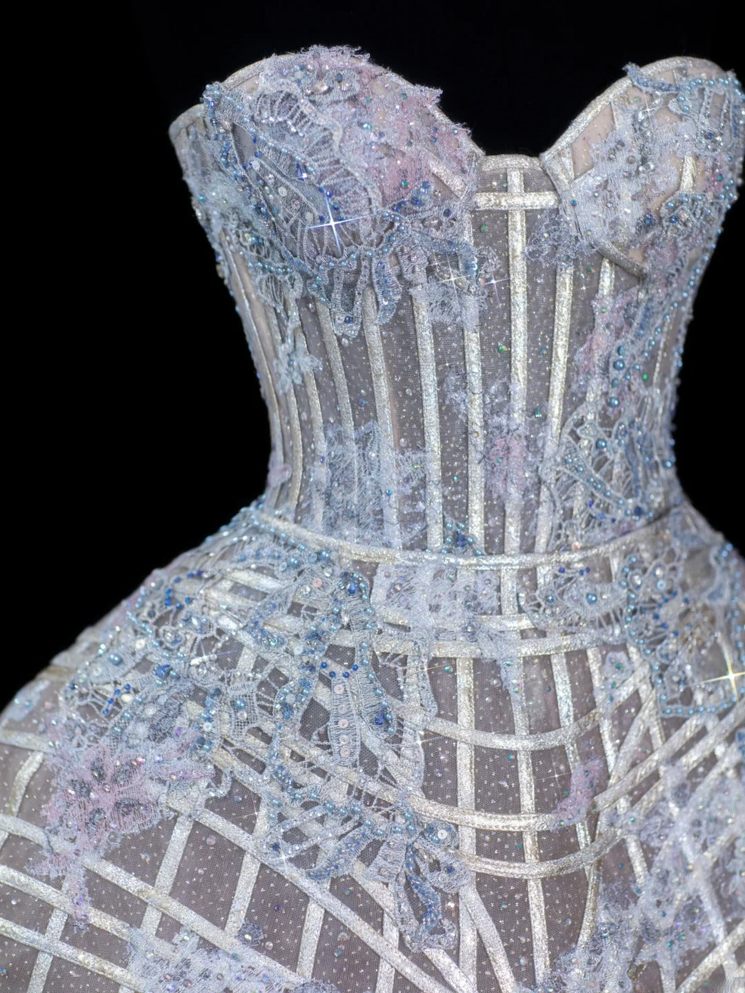 Robe de bal élégante sans bretelles, en tulle multicolore et dentelle, robe de soirée longue et raffinée, tenue de dîner chic, robe de fête AS613