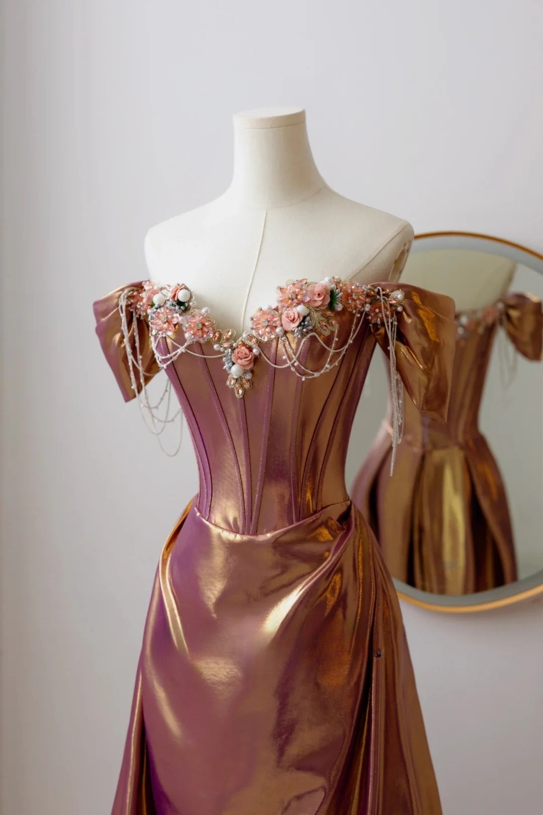 Robe de soirée sirène modeste à épaules dénudées en satin avec fleurs et perles, robe longue de soirée, tenue de remise de diplôme, AU021