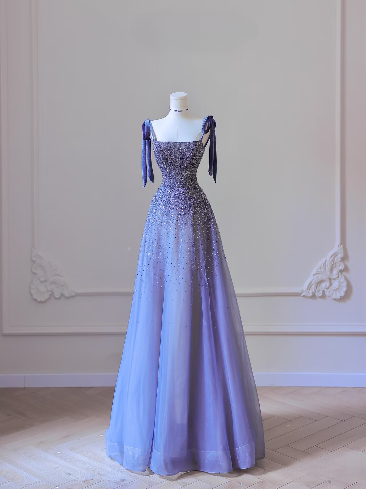 Sexy A-Linie Träger Tüll Ärmellos Pailletten Bodenlang Atemberaubende Ballkleider Blau Inspiration High School Tanzkleid Prinzessin Abschlusskleid AU035