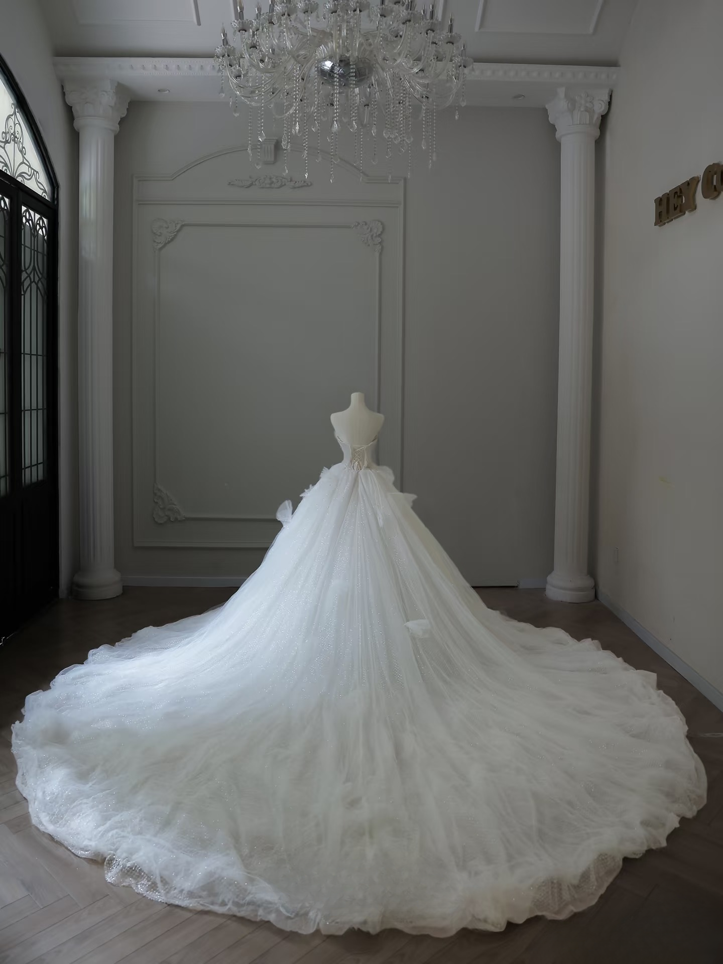Classic Ball Gown Sweetheart Tulle Sequin White Long Wedding Dress Fairy Formal Wedding Dresses AU093