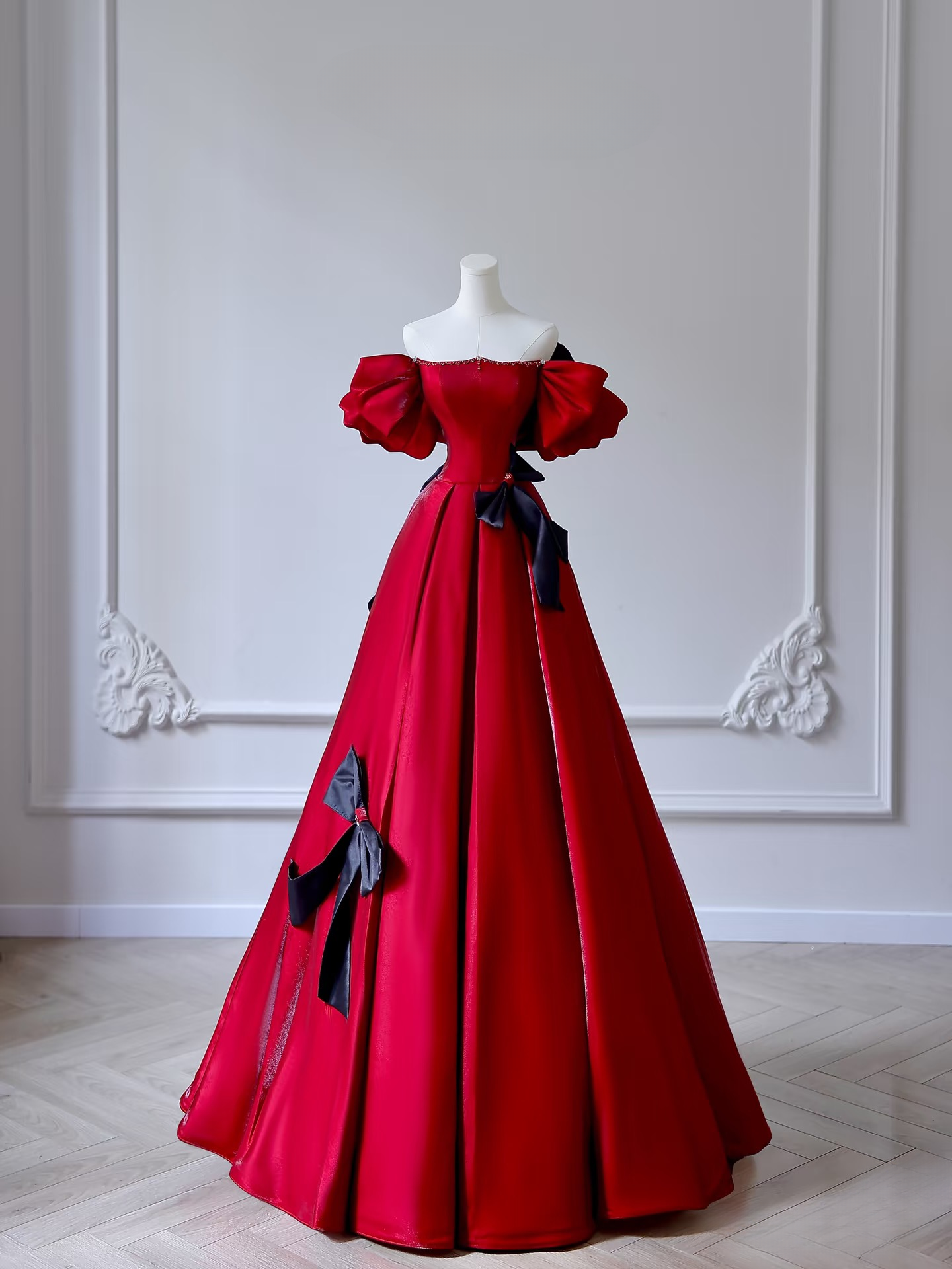 Elegantes Ballkleid aus schulterfreiem rotem Satin, Ballkleider, Inspiration, trendige Abendkleider, formelle Party-Ballkleider, AU110