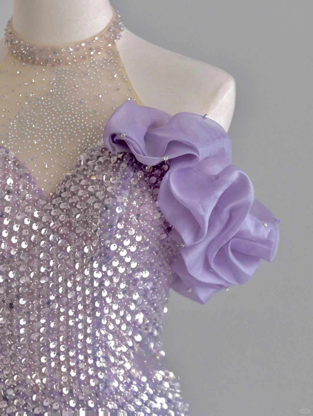 Pretty A Line Halter Lilac With Feathers Sequined Prom Dresses Long Evening Party Formal Outfits RB6602