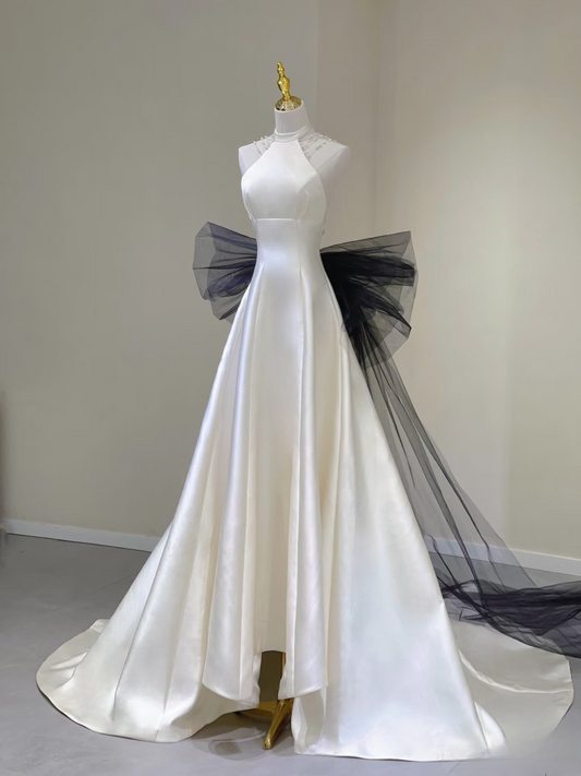 Dream A Line High Neck Sleeveless Satin White Wedding Dress With Black Bow-knot Fairy Formal Brides Gown Wedding Dresses AU139