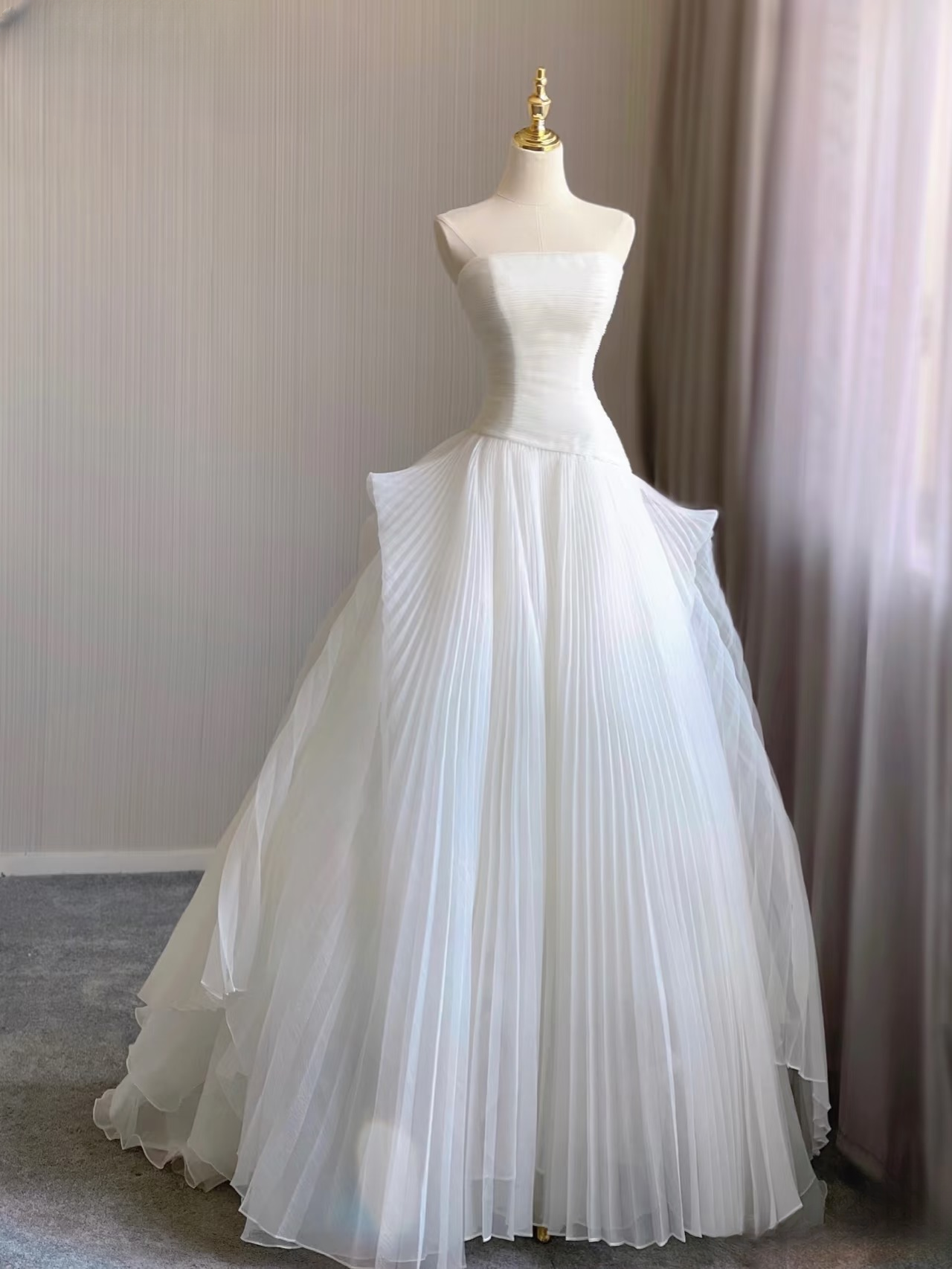 Robe de mariée longue en tulle blanc, sans bretelles, style conte de fées, pour l'automne, AU151