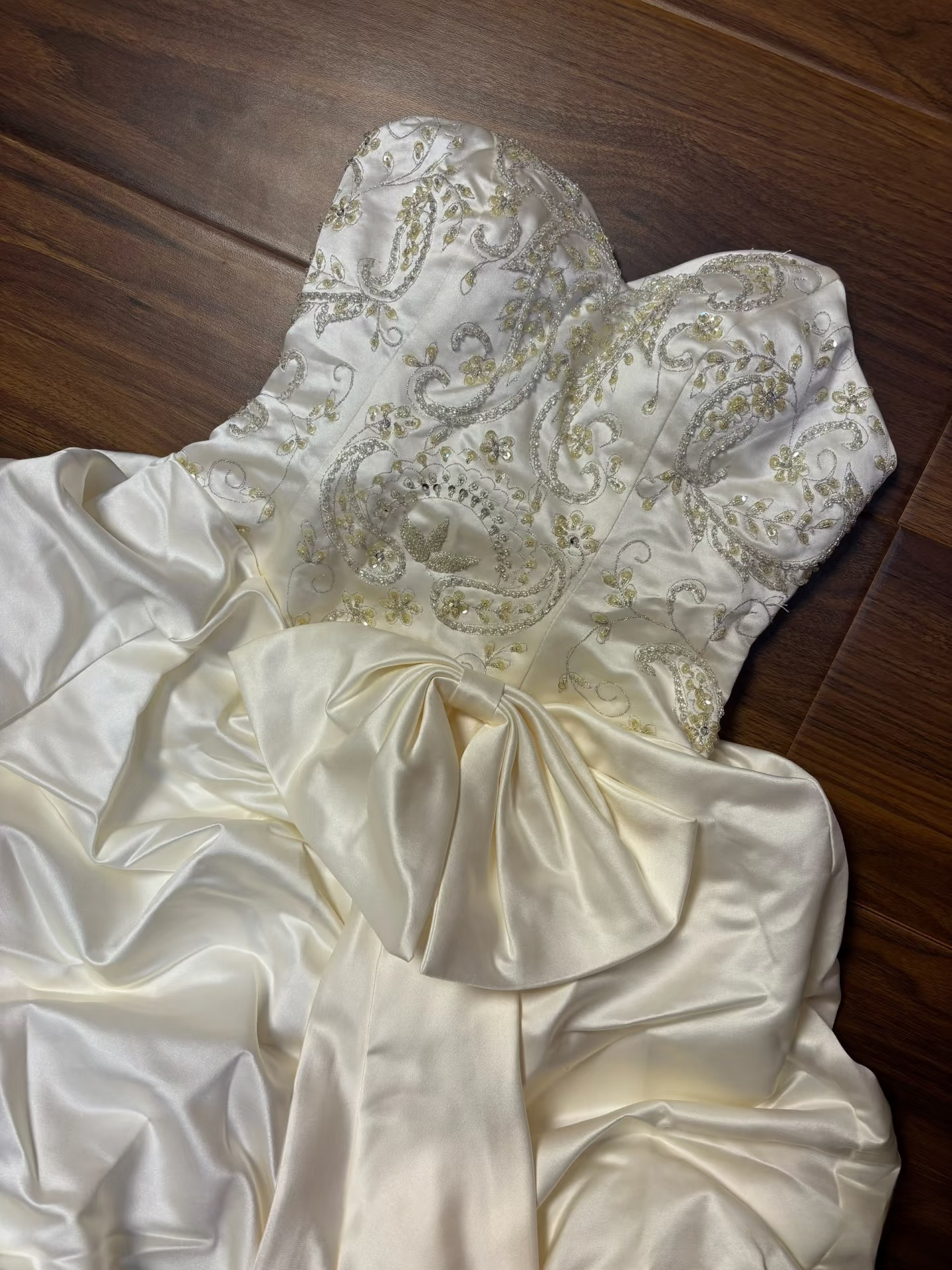 Robe de bal rétro années 60, bustier blanc ajusté, robe de mariée longue à corset, AU177