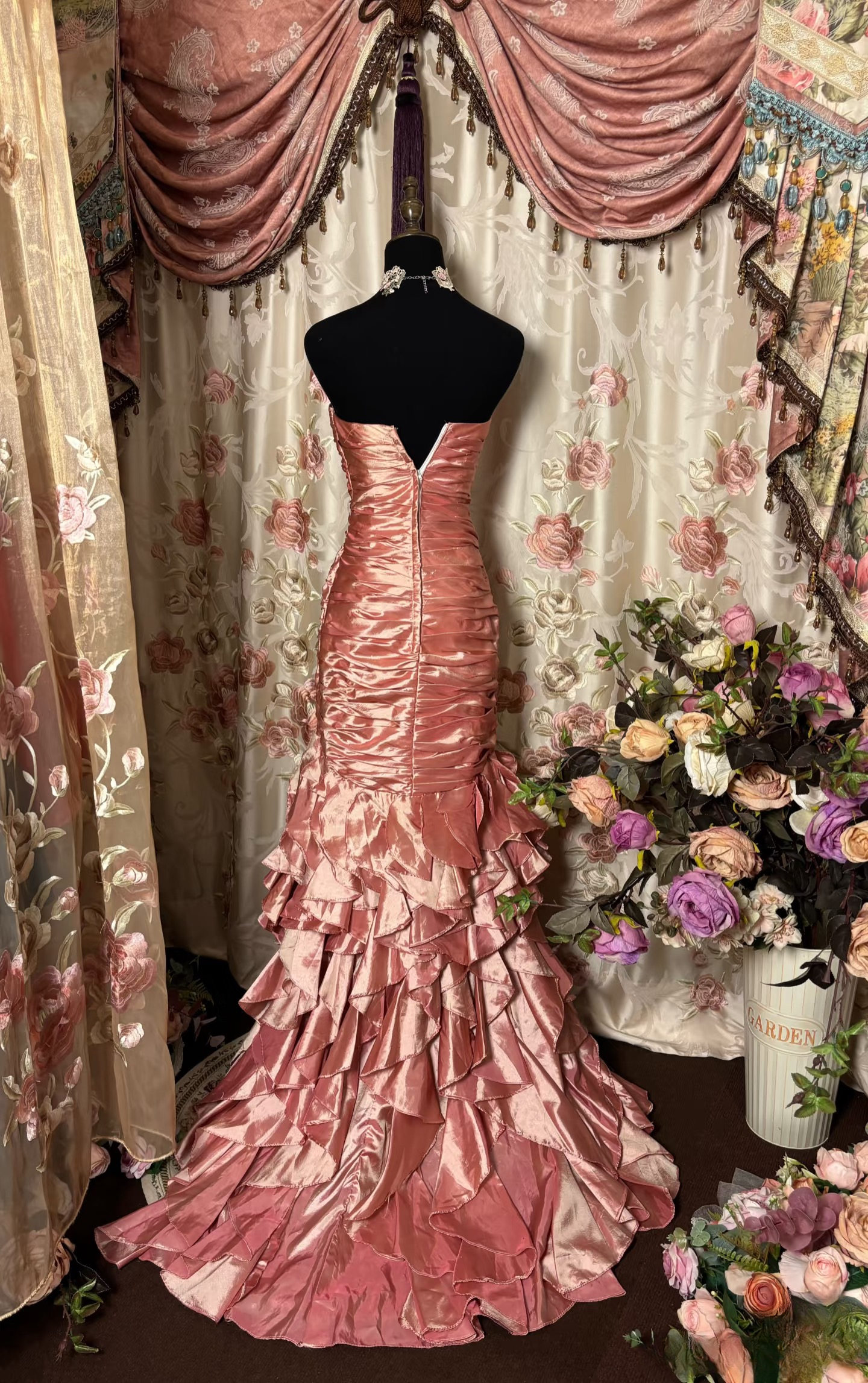 Robe de bal sirène élégante, sans bretelles et sans manches, en satin rose, longueur au sol, AU262