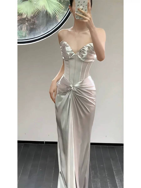 Einfache Meerjungfrau Schatz Satin Silber Bodenlangen Ballkleider Partykleid 21. Geburtstag Outfits Abschlusskleid AU352