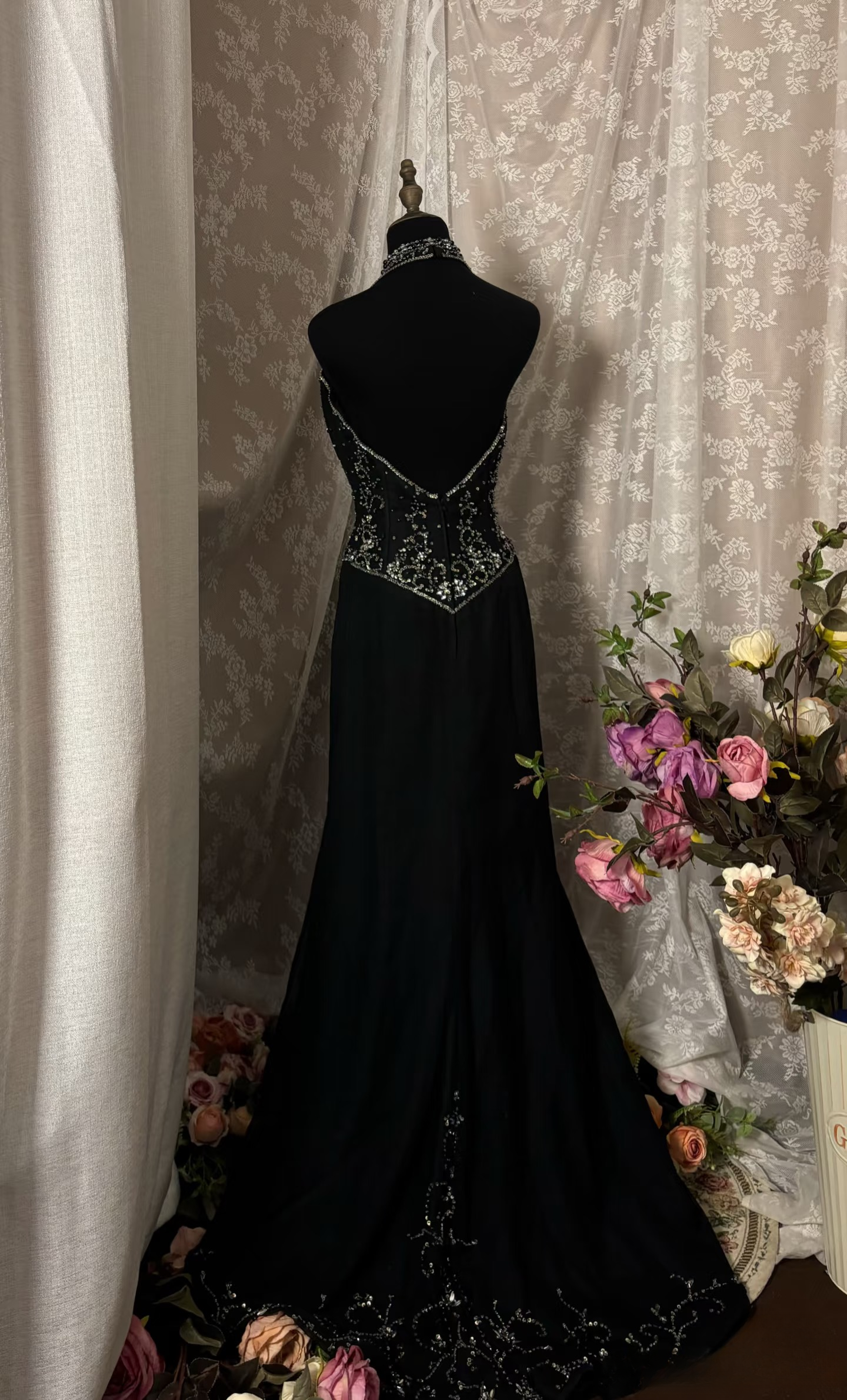 Robe de bal vintage sirène dos nu col V noire à perles, longue, style années 90, robe de soirée formelle AU353