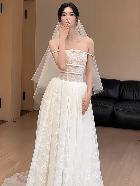 Simple A line Strapless Long Tulle White Wedding Dress French Brides Dresses Fairytale Wedding Gown AU364