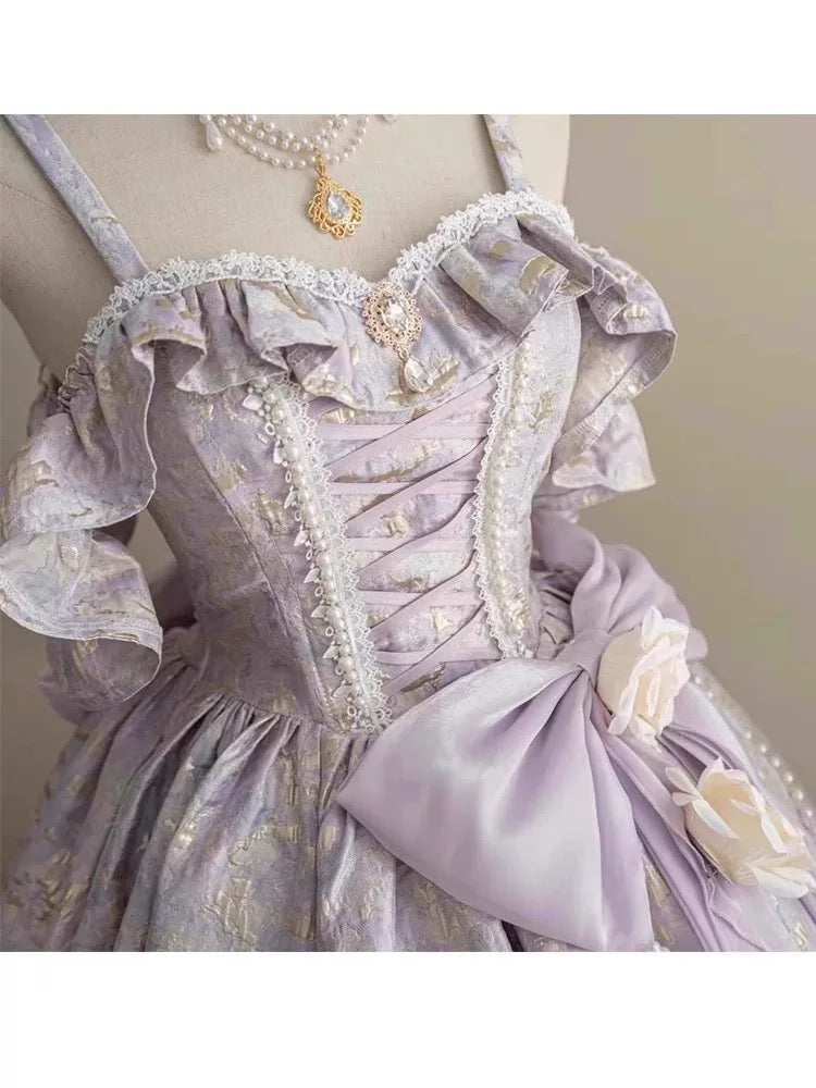 Robe de bal vintage, robe de soirée longue en dentelle lilas à fines bretelles, modèle AU370