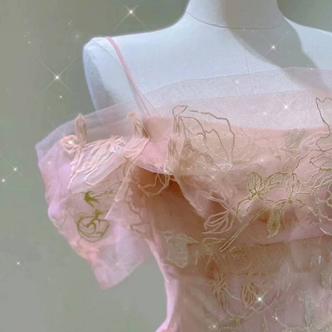 Süßes Ballkleid aus der Schulter Blush Pink Spitze Ballkleider Partykleid 20. Geburtstag Outfits Abschlusskleid AU416