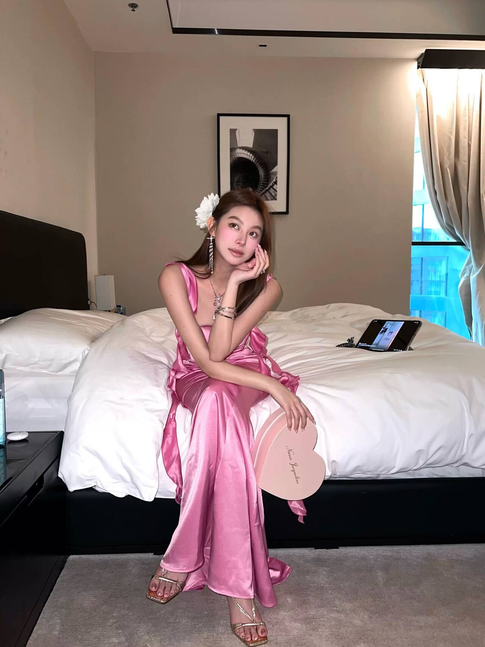 Robe de bal élégante en satin rose, style sirène, col carré, tenue de soirée pour 16e anniversaire, robe de remise de diplôme, AU476