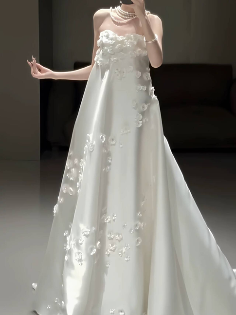 Cute A line Strapless White Flowers Satin Wedding Dress Bride Gown Fairytale Wedding Dresses AU482