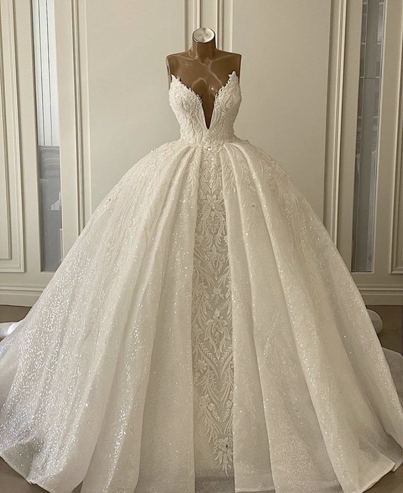Robe de mariée longue en dentelle blanche à paillettes, décolleté en cœur, tenue de bal de rêve, robe de mariée de cérémonie, robe de mariée civile, B157