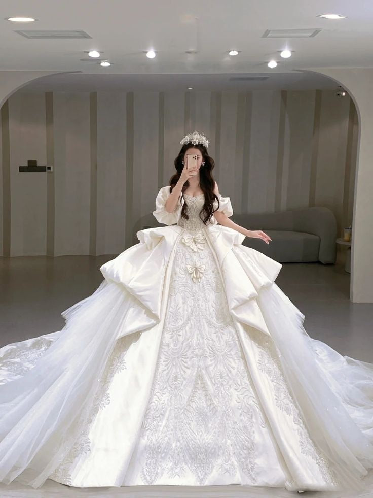 Dreamy Ball Gown Off The Shoulder Satin Lace Long Wedding Dress Fairy Formal Short Sleeves Wedding Dresses B18