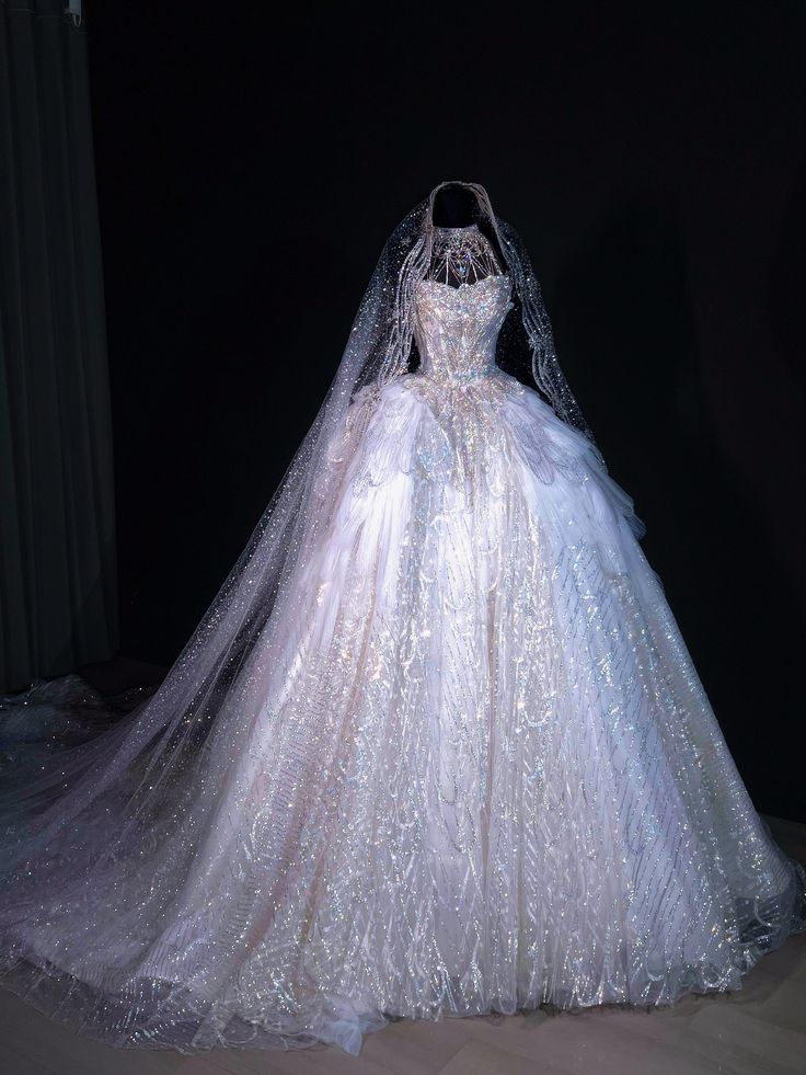 Dreamy Ball Gown Sweetheart Sequins Long White Wedding Dress Fairy Formal Wedding Dresses B44
