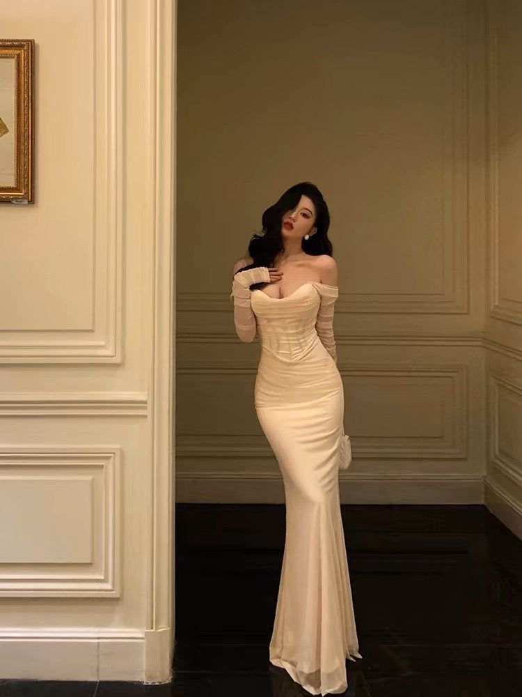 Charmante Meerjungfrau Schulterfrei Elfenbein Lange Ballkleider Inspiration Ballkleid Prinzessin Abschlussballkleid B511
