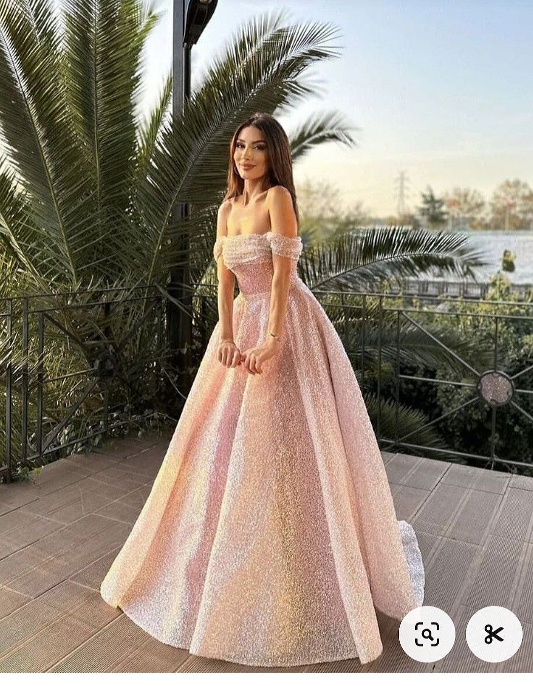 Bescheidenes Ballkleid aus der Schulter, erröten rosa Pailletten, lange Ballkleider, Partykleid, 18. Geburtstag, Outfits, Abschlusskleid B517