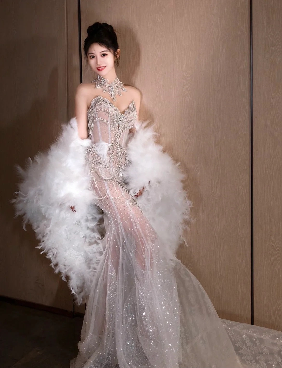 Verträumtes Meerjungfrau-Brautkleid mit Rundhalsausschnitt und langem Tüll und Pailletten, Fee, formelle Brautkleider B53