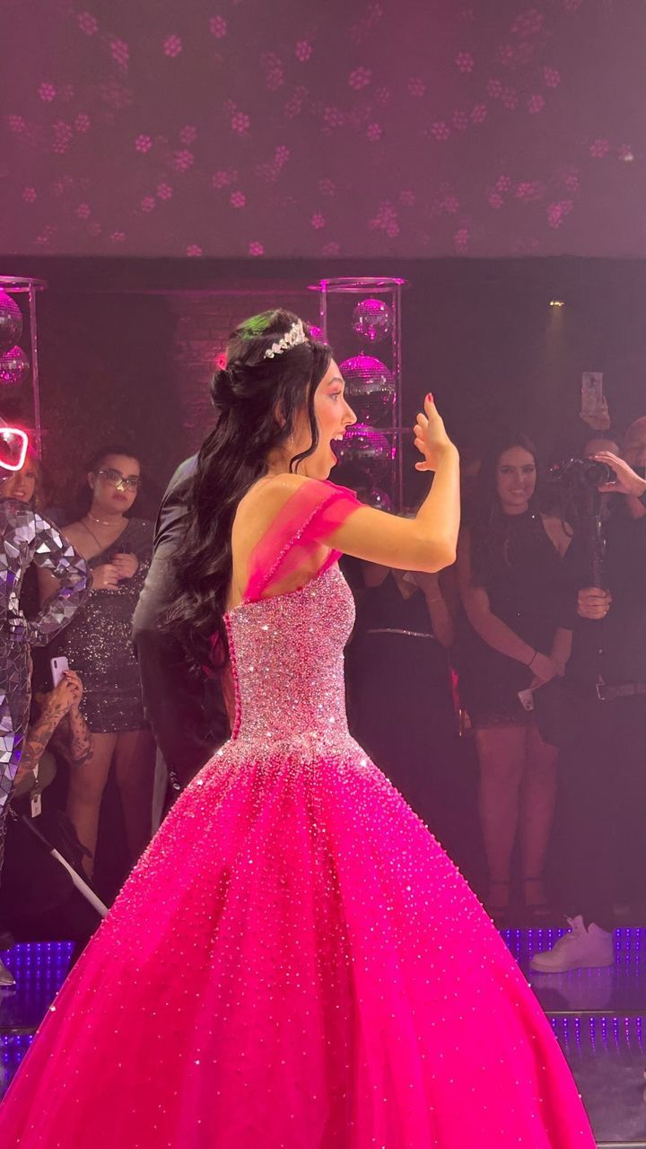 Robe de bal modeste à épaules dénudées, en tulle rose vif, longue, robe de soirée, tenue de 20e anniversaire, robe de remise de diplôme, B557