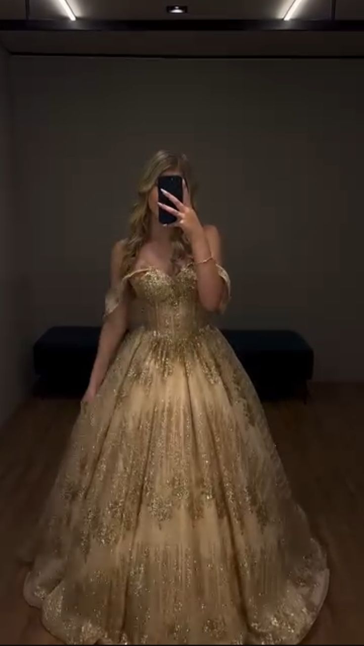 Charmantes Ballkleid aus der Schulter Gold Pailletten Spitze Ballkleider Inspiration Drop Taille Rosa Partykleid Prinzessin Abschlusskleid B620