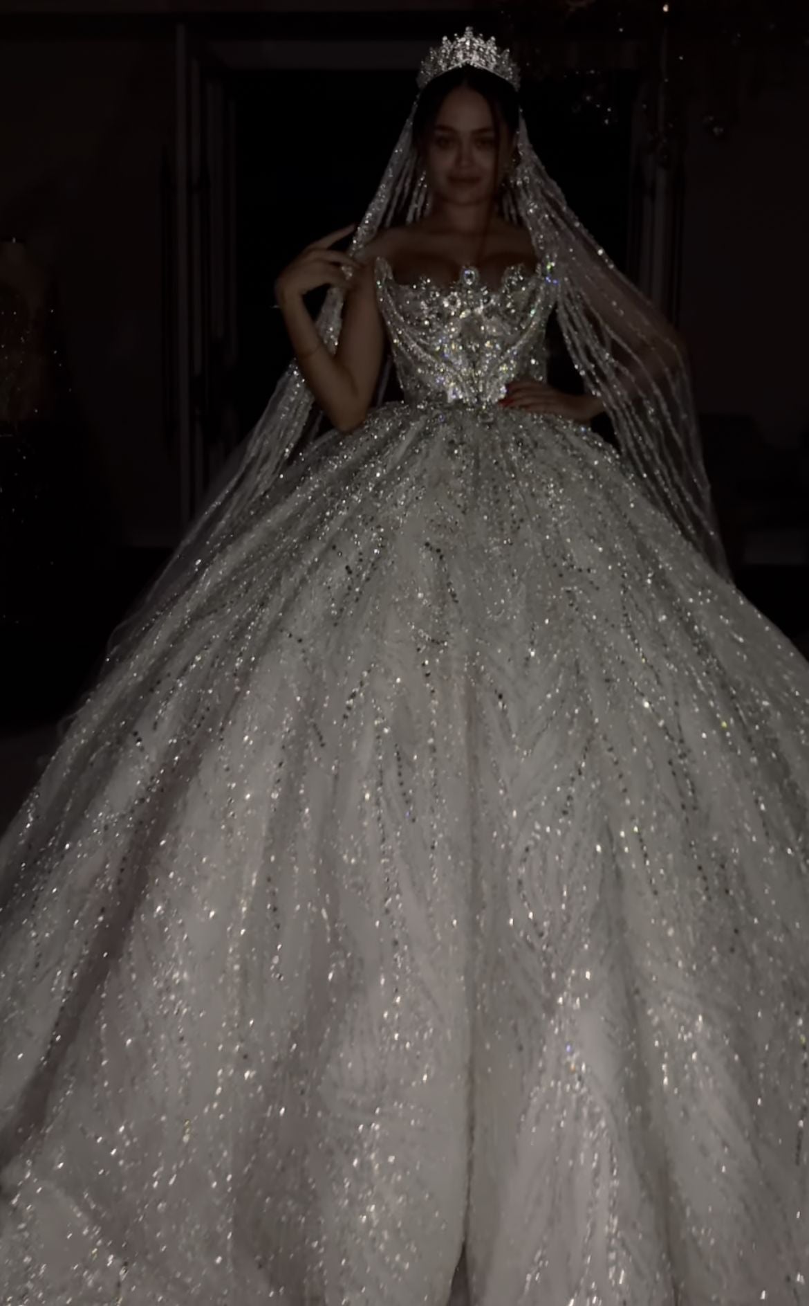 Robe de mariée blanche moulante, sans bretelles, à paillettes, style robe de bal modeste, longue, DH2896