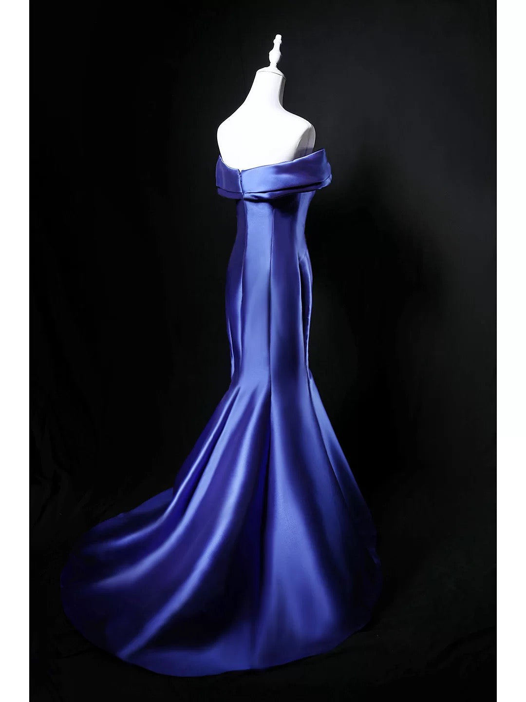 Modeste Sirène Épaules Dénudées Satin Bleu Roi 18ème Anniversaire Tenue Élégante Robes de Bal Longues Formelles N4147