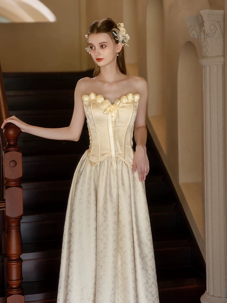 Robes de bal de rêve Trapèze Col en cœur avec fleurs 3D Robe de soirée longue sans manches Robe de cérémonie RB3720