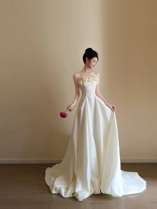 French Style Wedding Dresses A line Strapless With Flowers Summer Garden Wedding Dress N4168