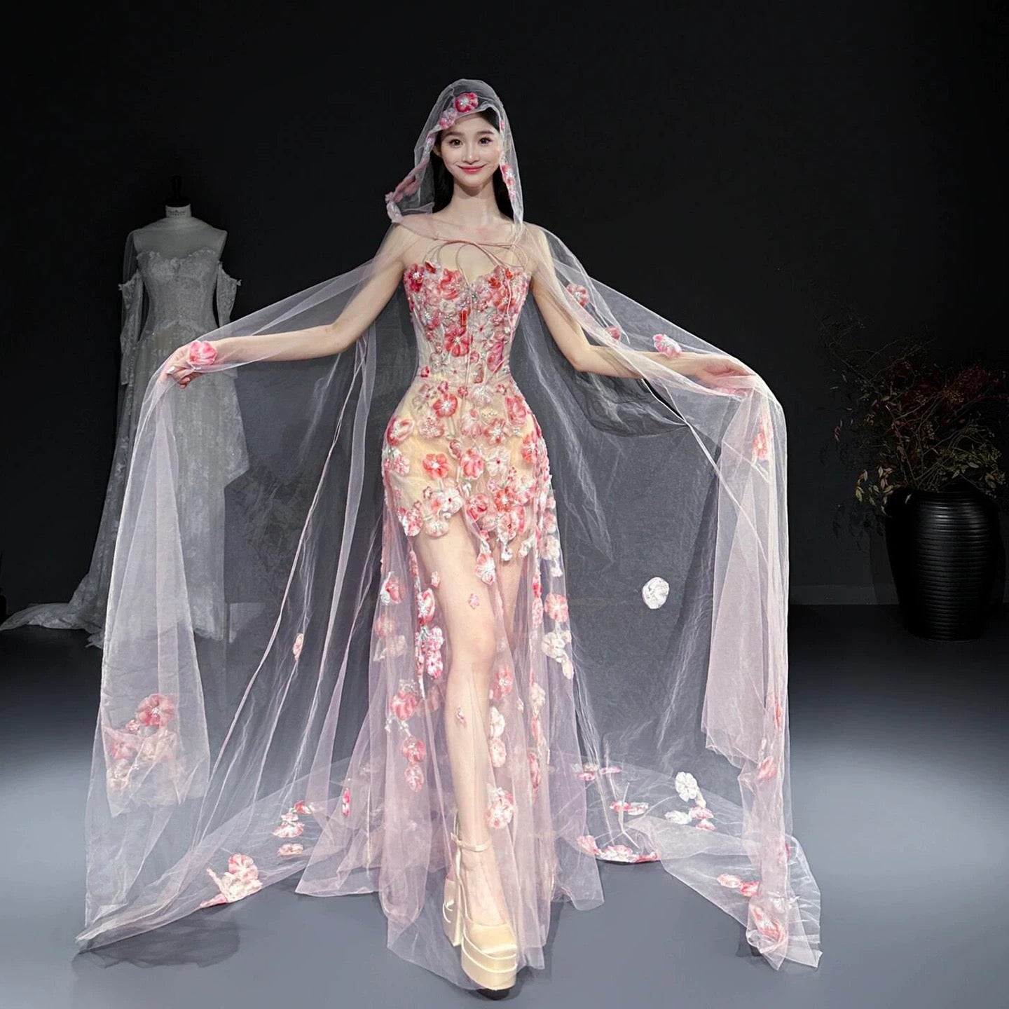 Glam Meerjungfrau Blumen Rosa Tüll Ballkleider Abendkleider Lang Halbformelles Kleid RB3754
