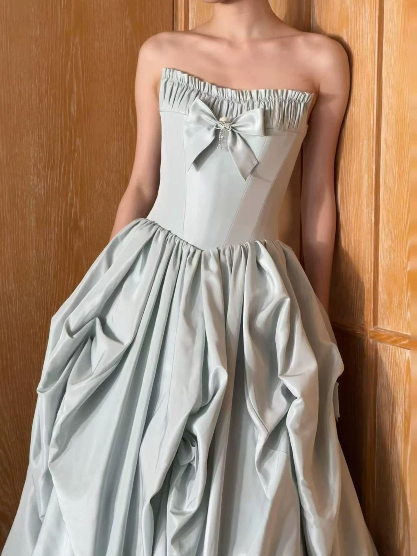 Sexy Abendkleider Damen Ballkleid trägerlos Satin mit Schleife langes Ballkleid Partykleidung Modekleider N1816