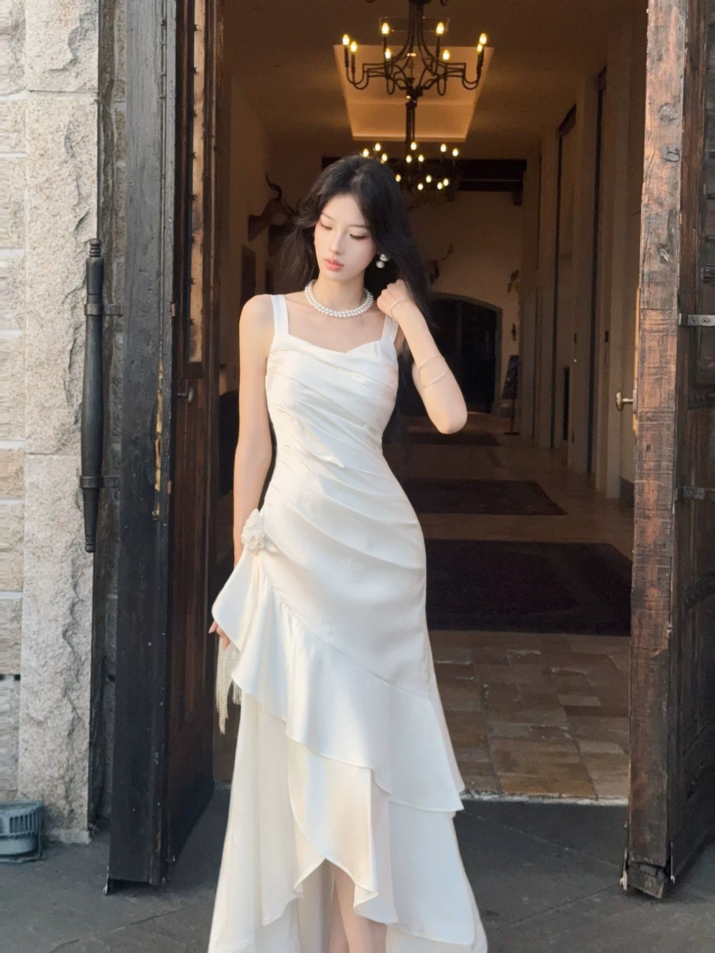 Schlichtes Meerjungfrauen-Kleid mit eckigem Ausschnitt und Rüschen, lange Partykleider Ballkleider N2047