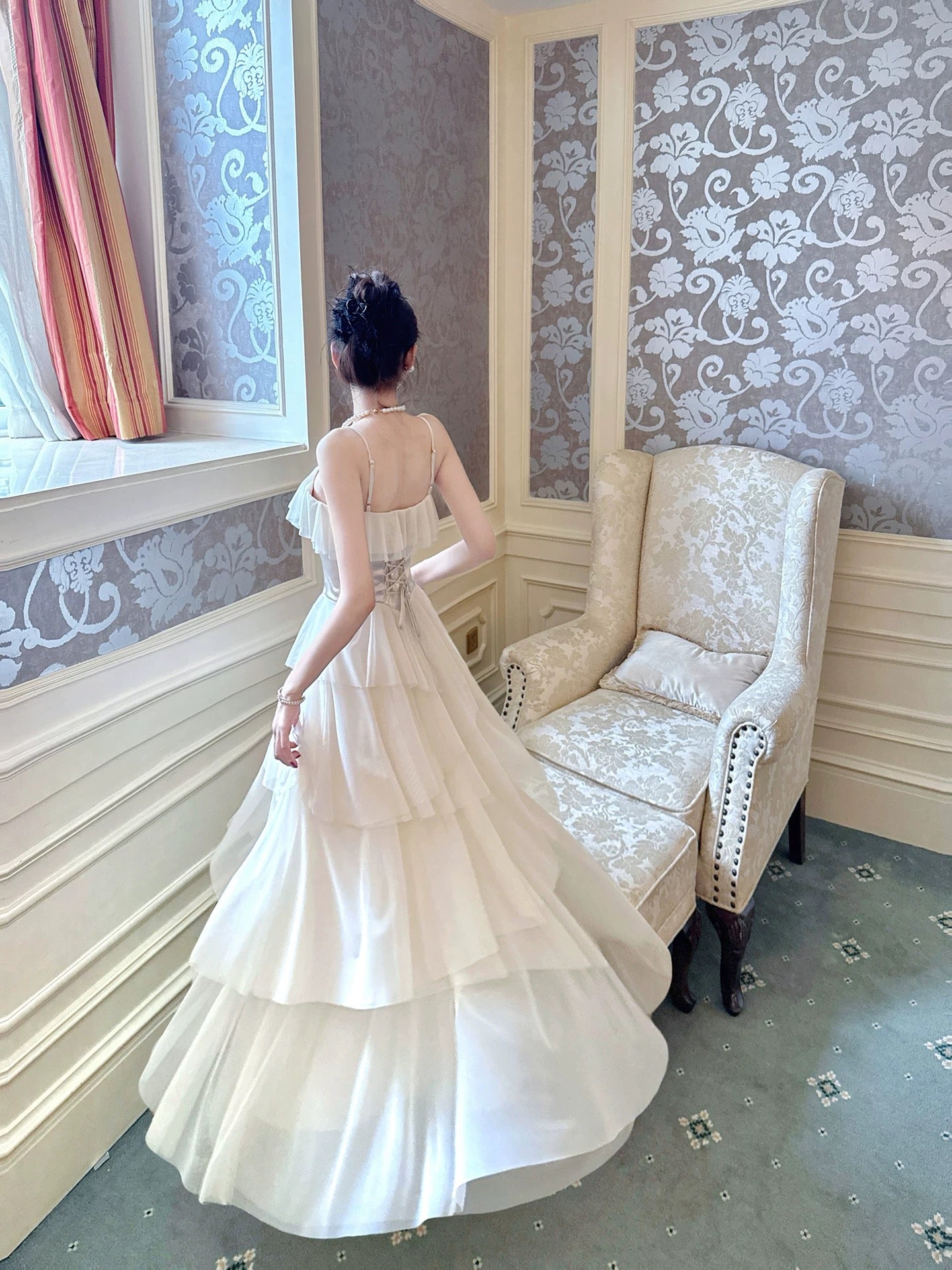 Chic A Line Spaghetti Strap Champagne Chiffon Sleeveless Date Night Outfits Outdoor Semi Formal Long Wedding Guest Dresses RB5048