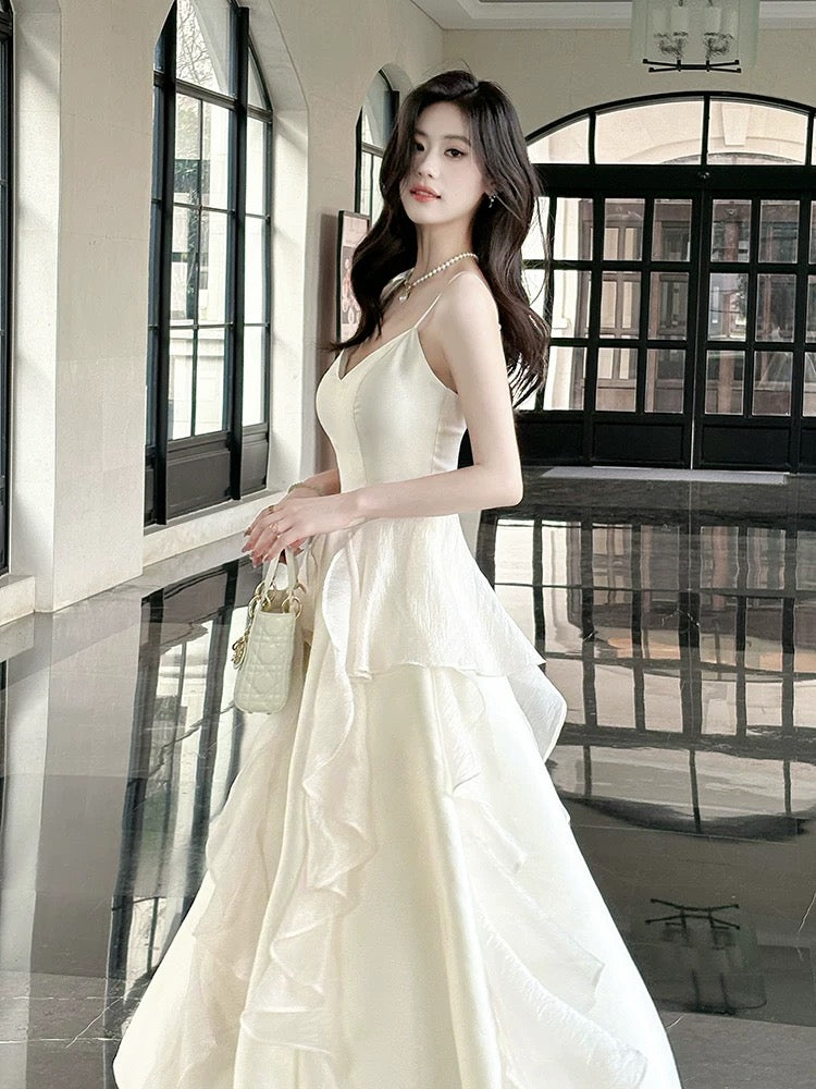 A line White Spaghetti Strap Chiffon With Ruffled Full-hem Maxi Semi Formal Garden Date Night Outfit Wedding Guest Dresses RB5070