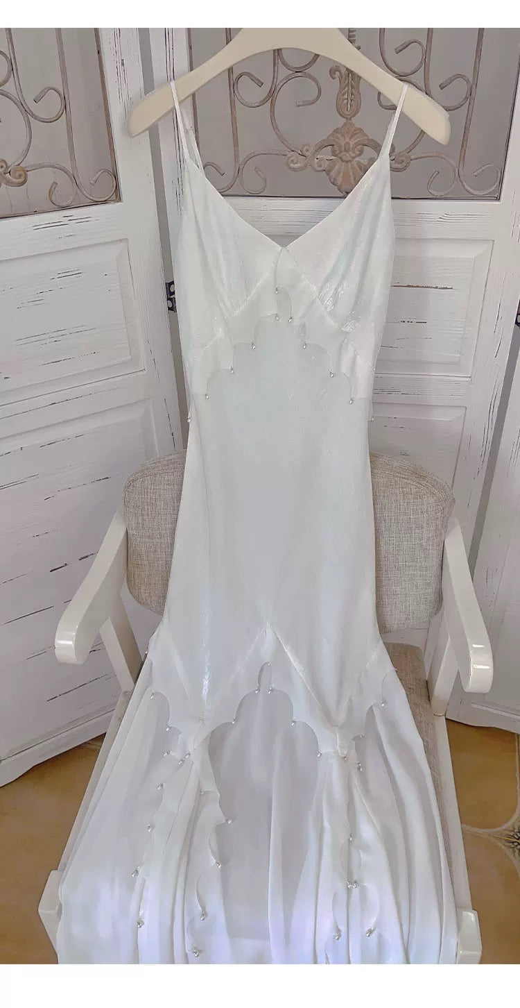 Modest Women's Mermaid Spaghetti Strap White Satin Maxi Dress Date Night Outfits Outdoor Semi Formal Wedding Guest Dresses RB5104