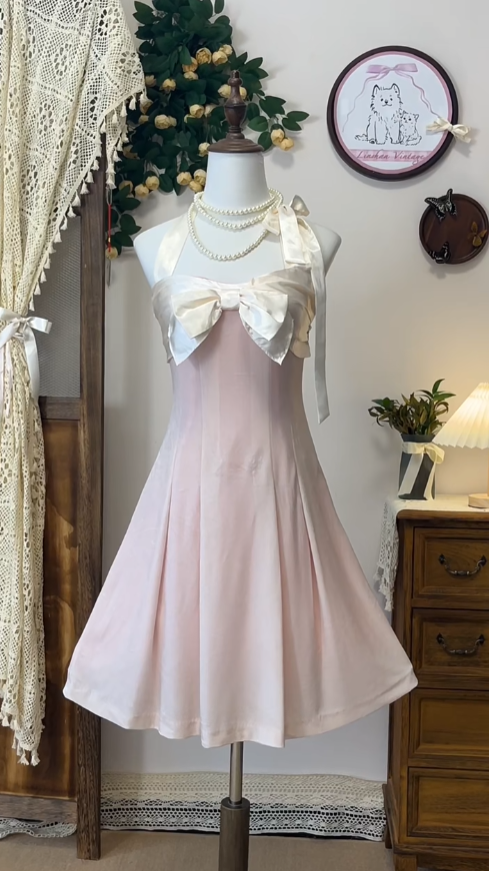 Elegant A line Halter Pink Chiffon Senior Short Graduation High School Homecoming Dresses N4562
