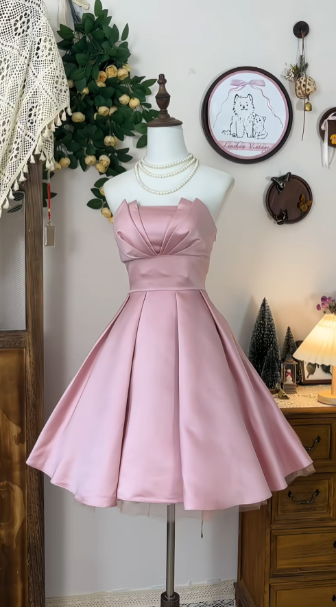 Süßes Ballkleid Trägerloses Rosafarbenes Satin-Tanz-Abschlussballkleid Kurz Formelles Abschlussballkleid Inspiration Heimkehrkleider N4582