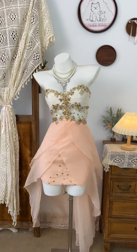 Liebenswertes Etui-Kleid, Sweetheart-Ausschnitt, errötendes Pink, Chiffon, Mini, kurze Abschlusskleider, High School Homecoming Kleider N4624