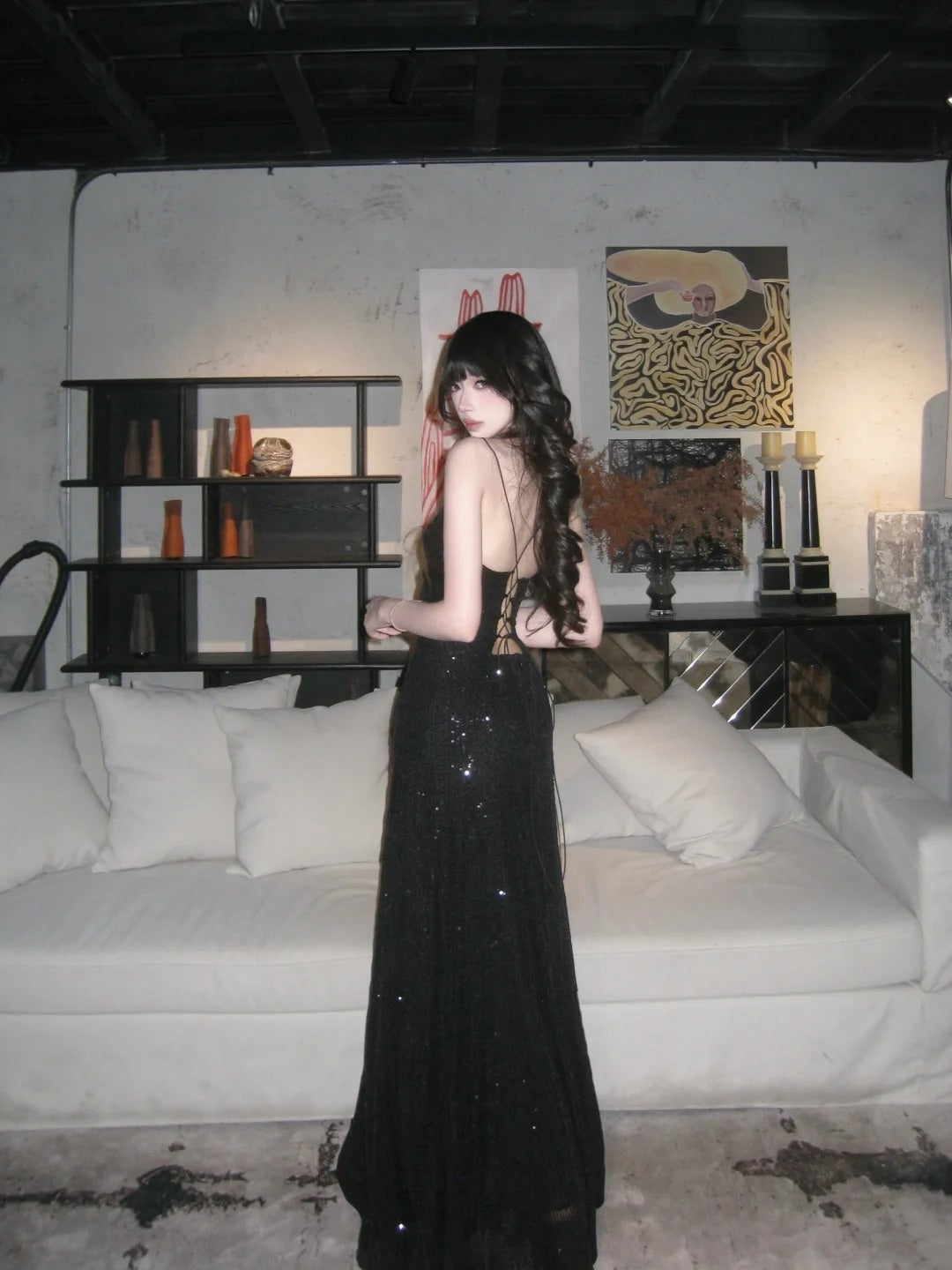 Glitzerndes, champagnerfarbenes Meerjungfrauen-Abendkleid mit Spaghettiträgern, Korsettschnürung am Rücken – Inspiration für festliche Outfits zum 18. Geburtstag (Modell N472)
