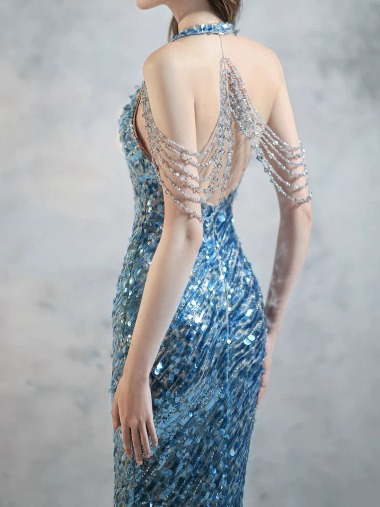 Elegantes, blaues Paillettenkleid im Meerjungfrauenstil mit V-Ausschnitt – Inspiration für lange Party- und Abendkleider zum 20. Geburtstag AB2338