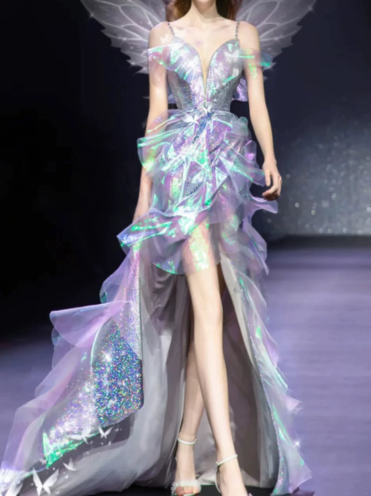 Elegantes, gestuftes Ballkleid mit asymmetrischem Saum und Spaghettiträgern – Inspiration für lange Partykleider und Abendkleider zum 19. Geburtstag (AB2280)
